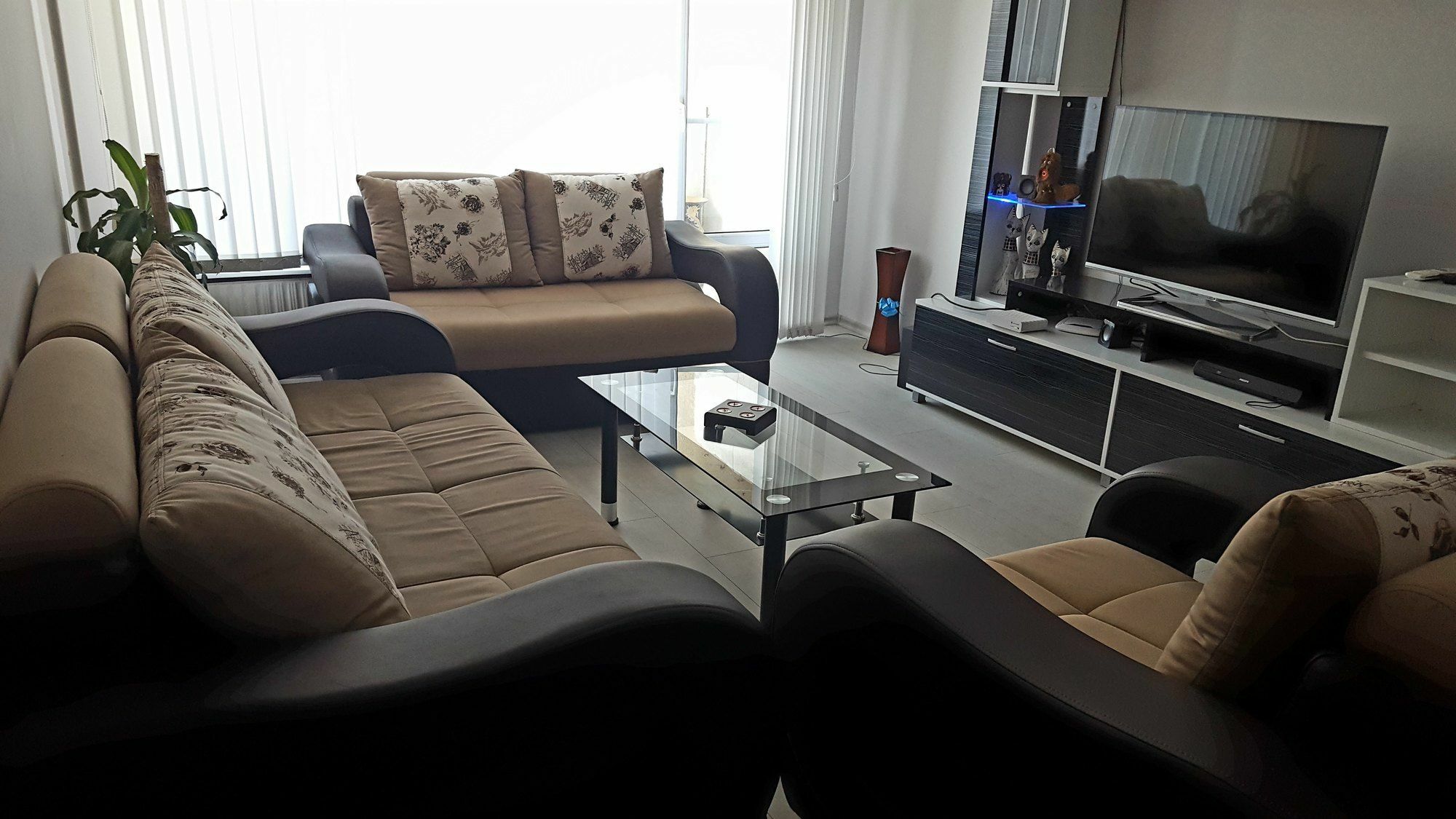 Modern Home Apartment Airport Sofia Eksteriør bilde
